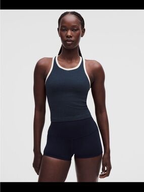 lululemon🍋Ebb Street Cropped Tru Navy/Ivory Racerback Tank Size 12 NWT